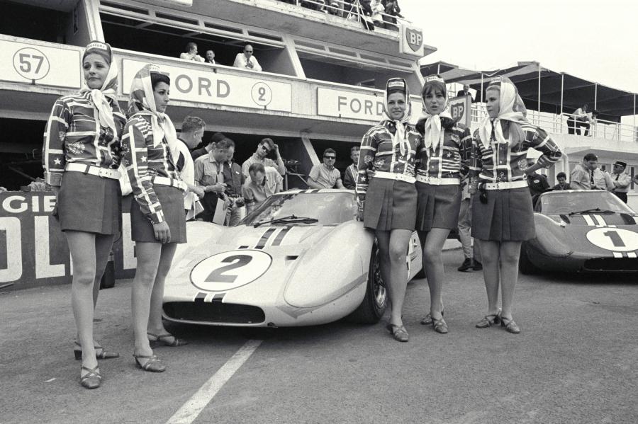  Ford GT40 (Mk IV) 1967 года  (фото 26 из 81)